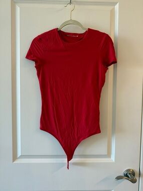 Abercrombie & Fitch Red Crewneck Short Sleeve Bodysuit